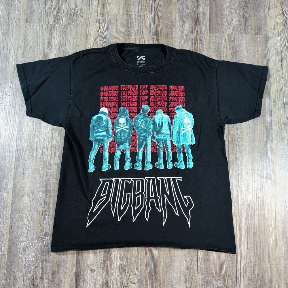 BigBang K-Pop Band Graphic T-Shirt Men's XS Short Sleeve Black YG Entertainment